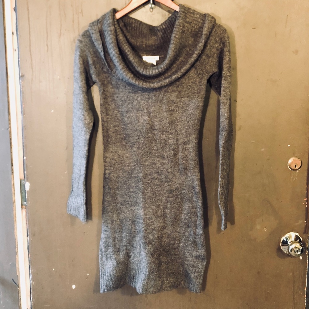 LOVE ROCKS bodycon sweater dress